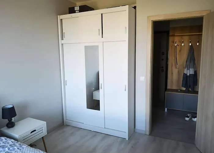 Opalchenska / Pirotska 公寓 *