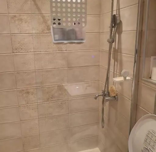 Opalchenska / Pirotska 公寓 索菲亞