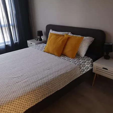 Apartment Opalchenska / Pirotska Sofia